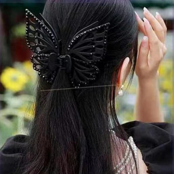 Black Wing Hair Claw Online Hot Sale - Image 2