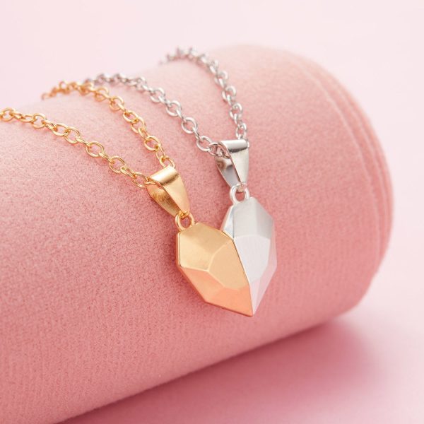Magnetic Abstract Heart Couple s Necklace For Sale - Image 2